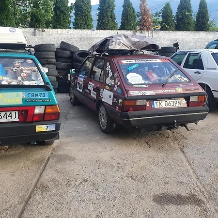 Arbi Lägenhet Kukes