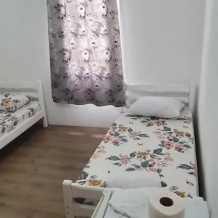 Arbi Apartment