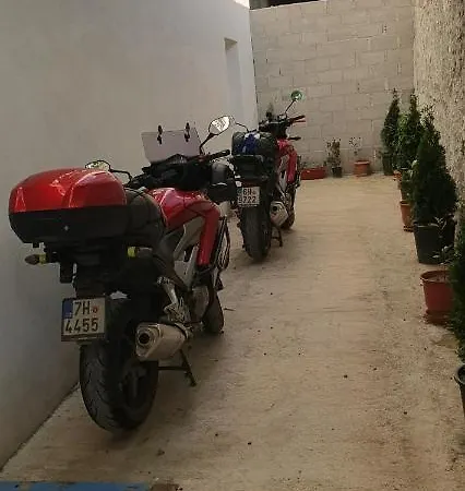 Apartment Arbi