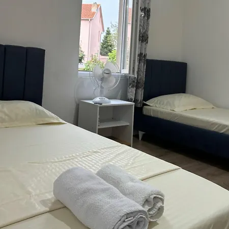 Arbi Apartment