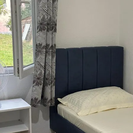 Arbi Apartment *